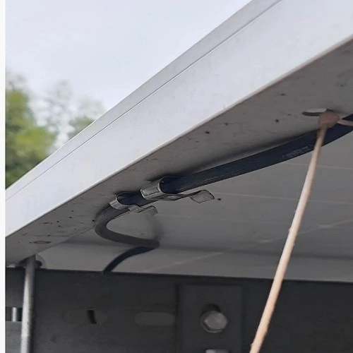 Cabel clip for solar structure